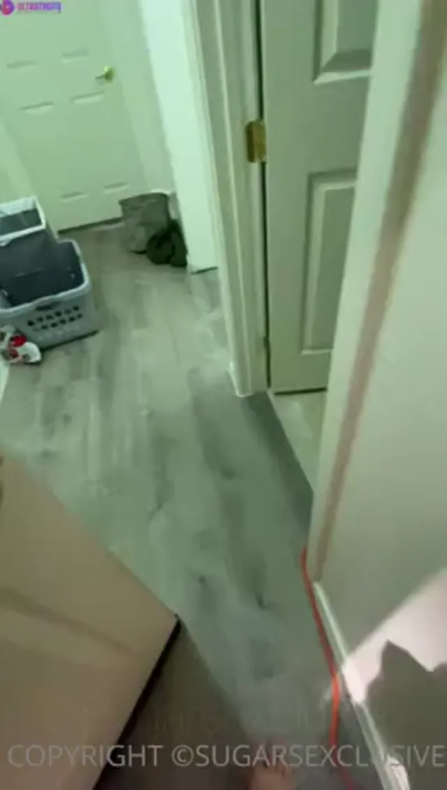 Sugarsexclusive – Horny Milf Deepthroats Big Cock with Huge Cumshot