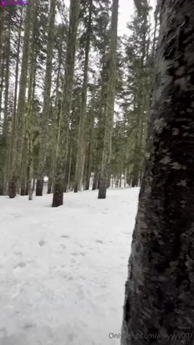 Amy getting BBC in snow