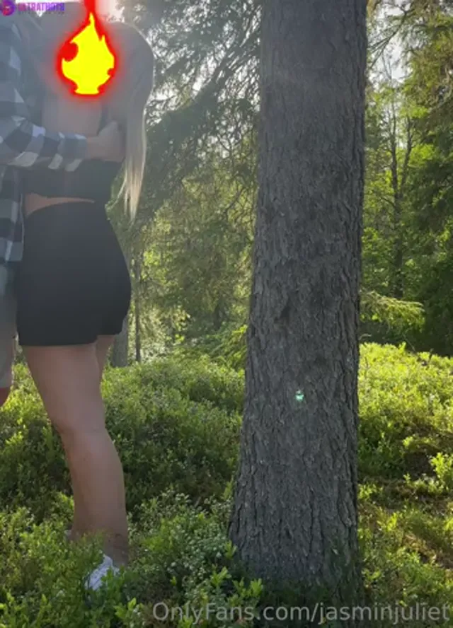 JasminJuliet Sucks And Fucks in Forest