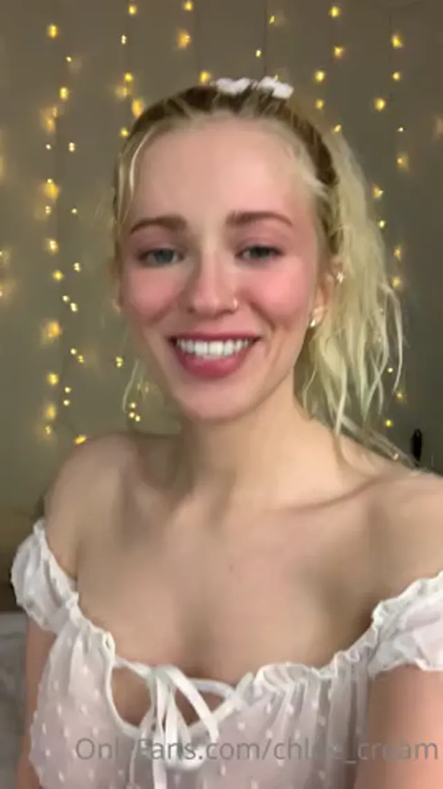 Sweet Tit Play Of Chloe Cream