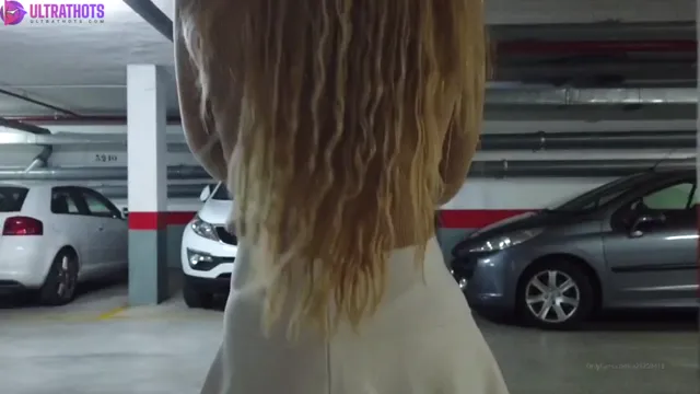 Beautiful Naughty Blondie Gives Rough Blowjob In Public