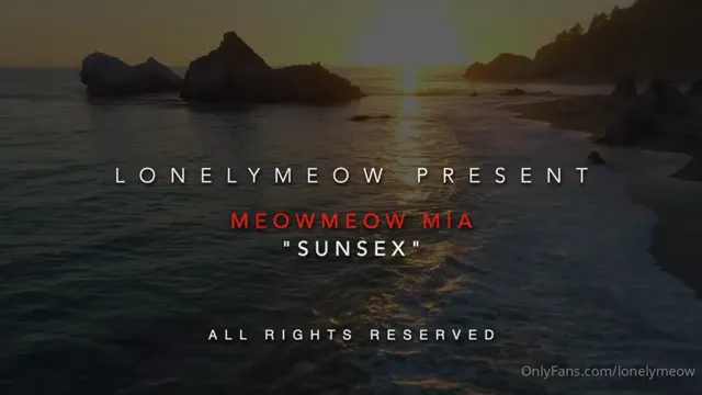 Best Kinky Outdoor Scenes Of LonelyMeow