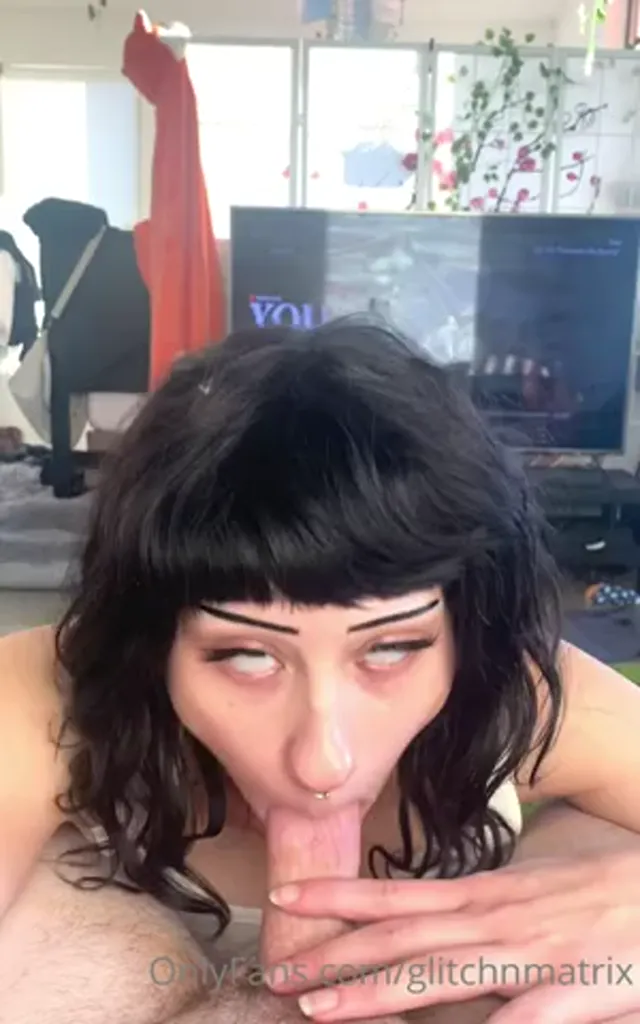 Matrixbunny Blowjob In The Living Room POV