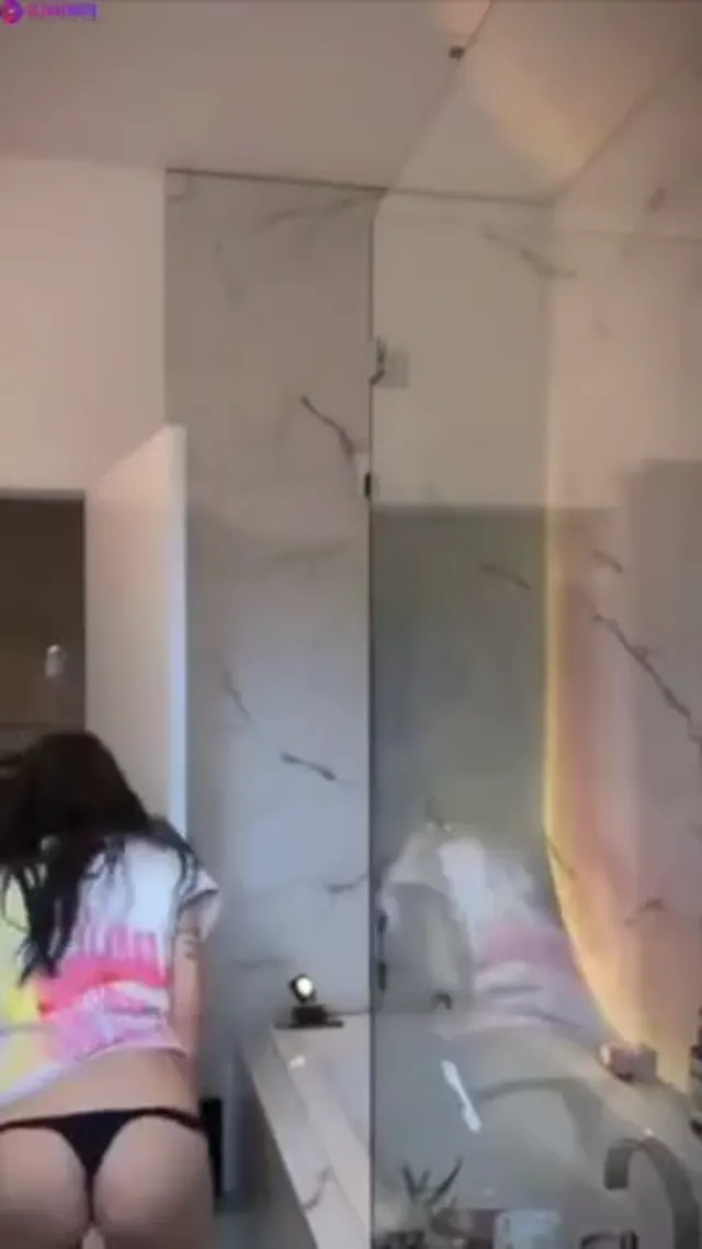 Mia Khalifa Naked And Showing Tits Close Up