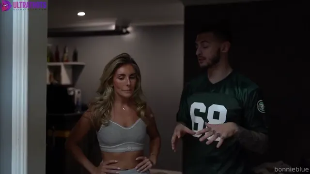 Exclusive Bonnie Blue 1057 Men Hardcore Gangbang
