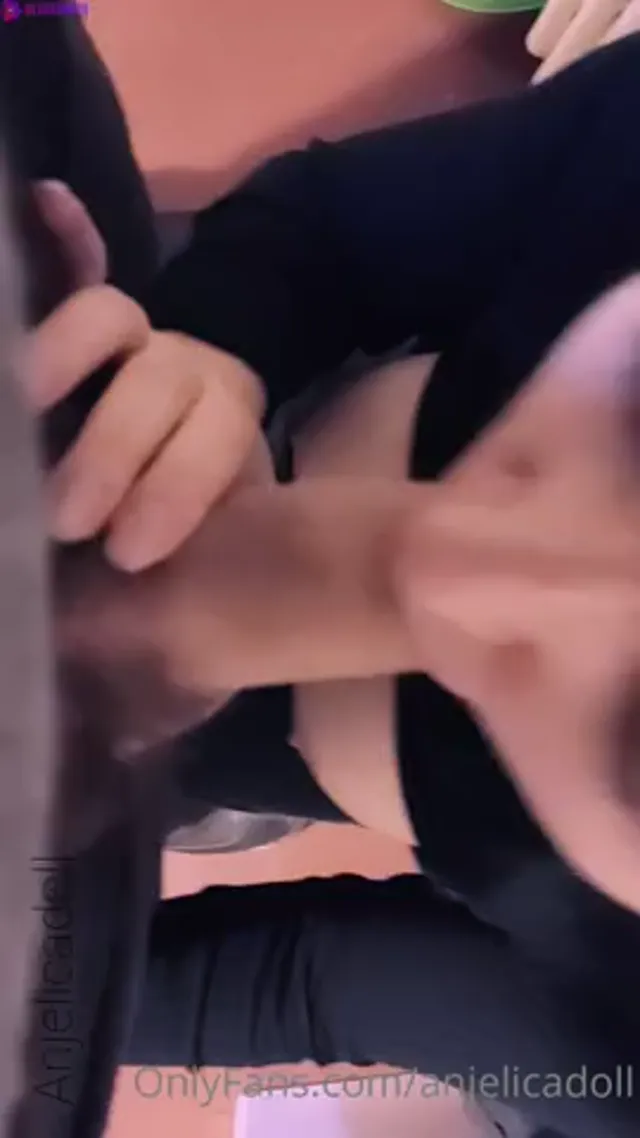 Amateur Italian Anjelica Doll Sucking Dick
