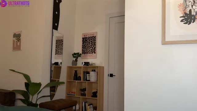 Naughty Elly Clutch Seducing Stepbros Fat Cock