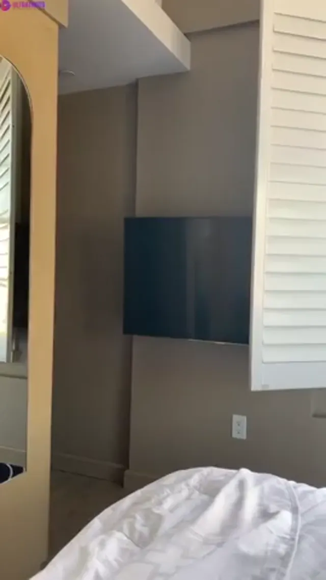 Slutty Riley Reid Gets Surprised by Stepbros Big White Cock