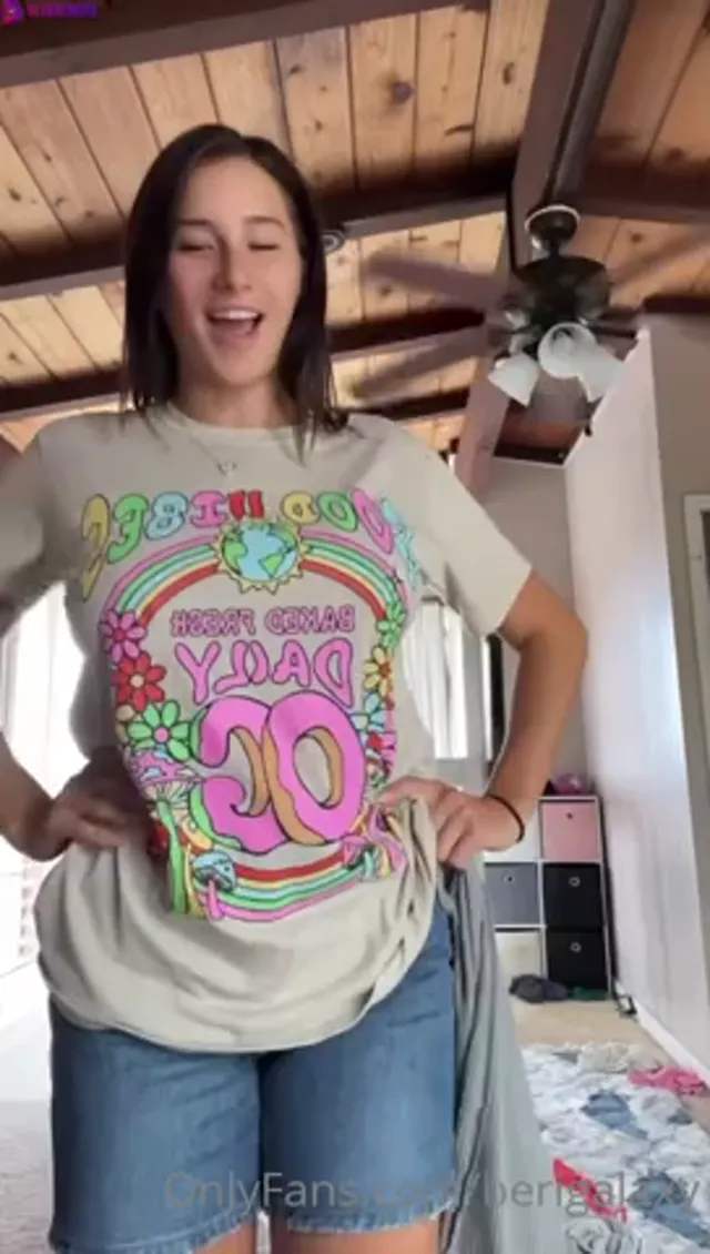 BeriGalaxy Talking And Sucking on Big White Dildo in POV