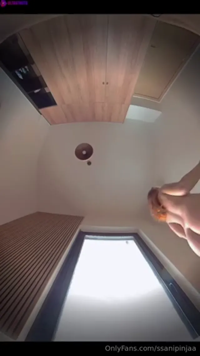 Sanipinja Doing Squats Naked in Close Up