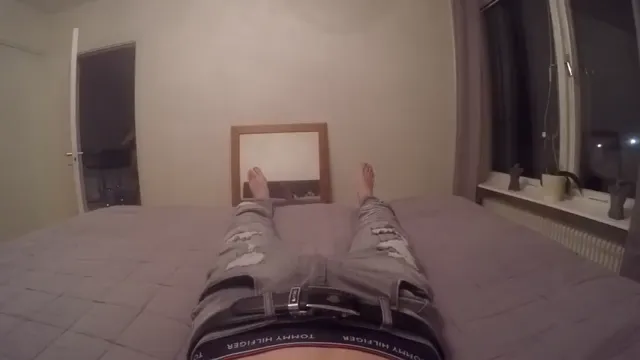 Amazing BJ & HUGE Cumshot in Face