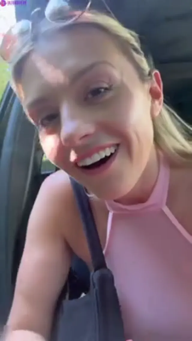 Alice Wild – Hooking Up With Real Stranger Sextape