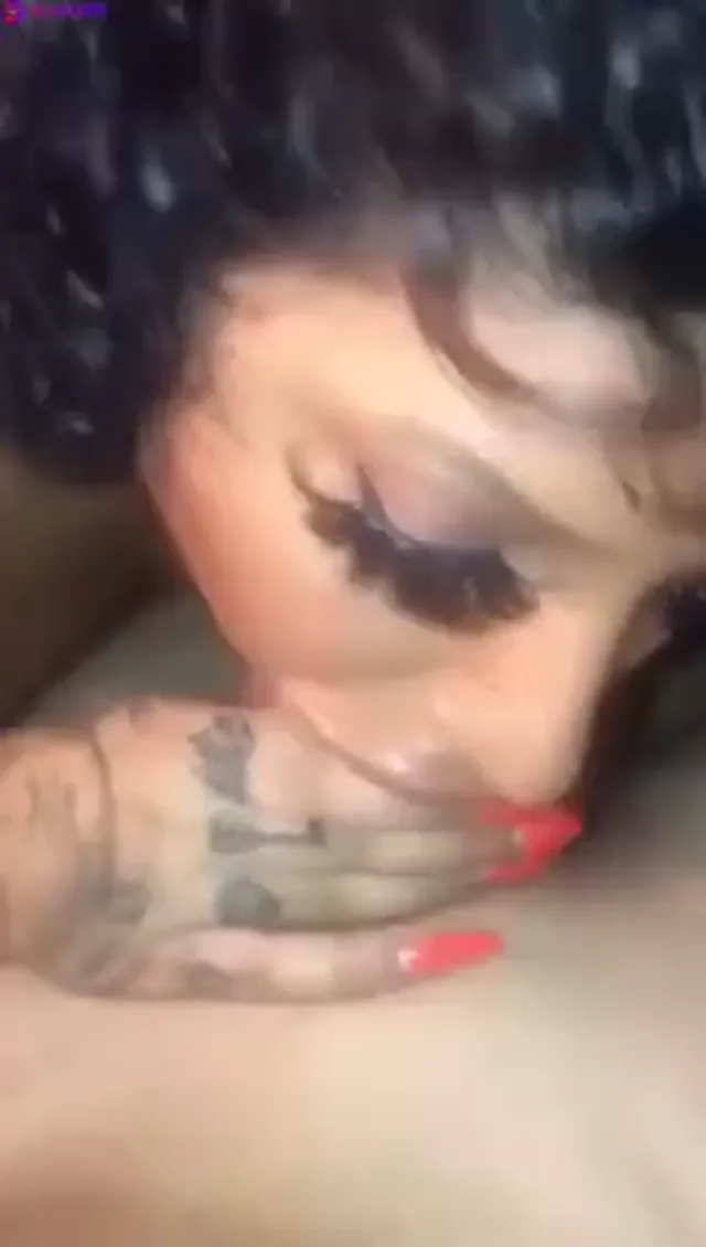 Amateur Swedish Girl with Tattoos Leaked Sextape