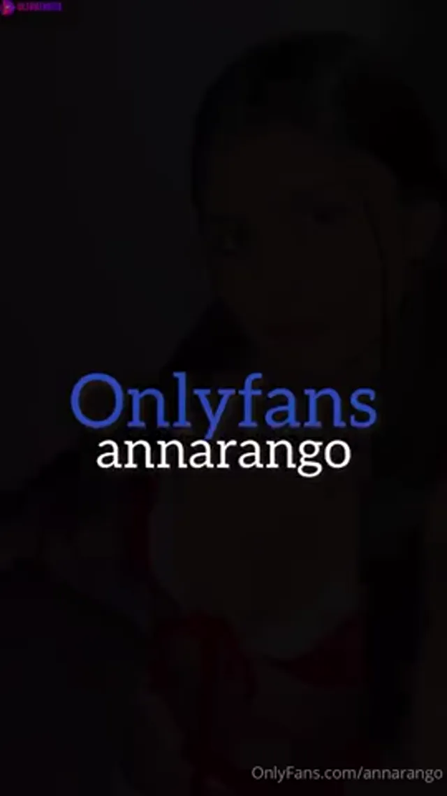 Anna Arango – Pussy Masturbation