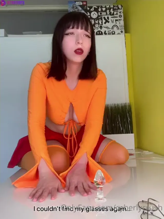 Cyberlycrush With Anal Plug