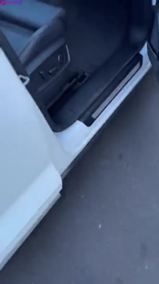 Roxie Sinner x Sarah Arabic Threesome Video