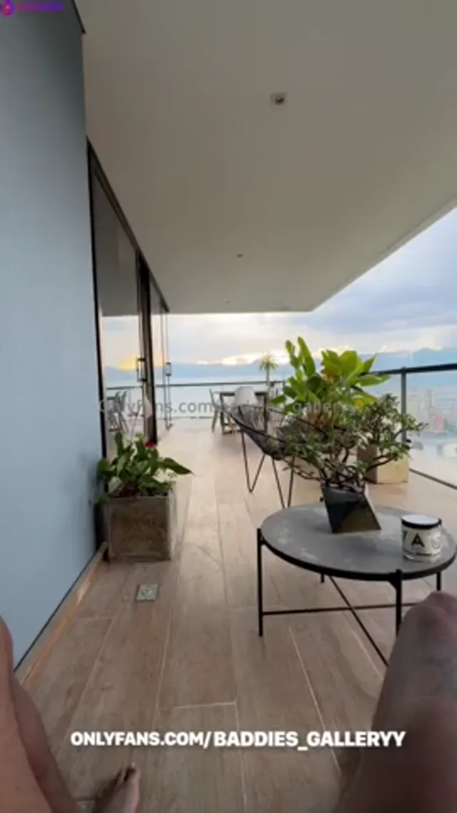 Auhneesh Nicole – Risky Sextape on Balcony in POV