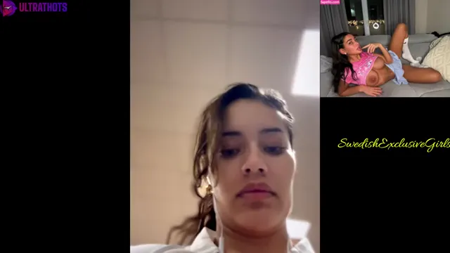 Swedish Camgirl MissBellenoire Shows Her Big Ass & Tight Pussy In Public Gym