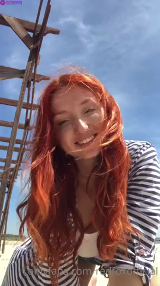 RedFoxOfficial Flashing Perfect Tits in Public Beach