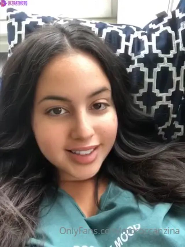 Moroccanzina Tits Close Up