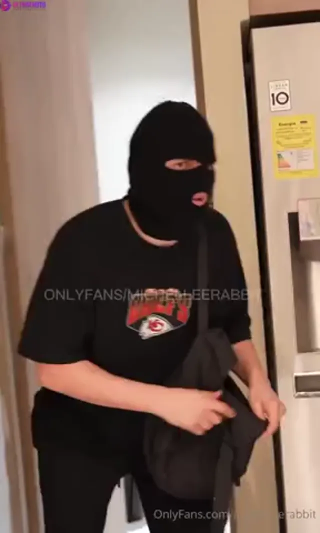 Michelle Rabbit Gets Fucked Hard by Masked Man