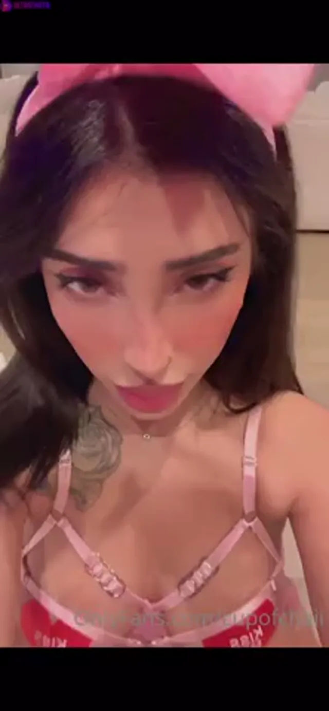 Rose Zara – Cumshot POV Video