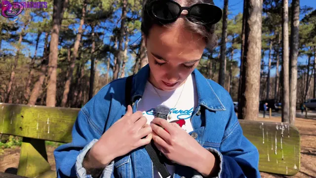 Cheekymz – Risky Outdoor Masturbation With Big Squirts