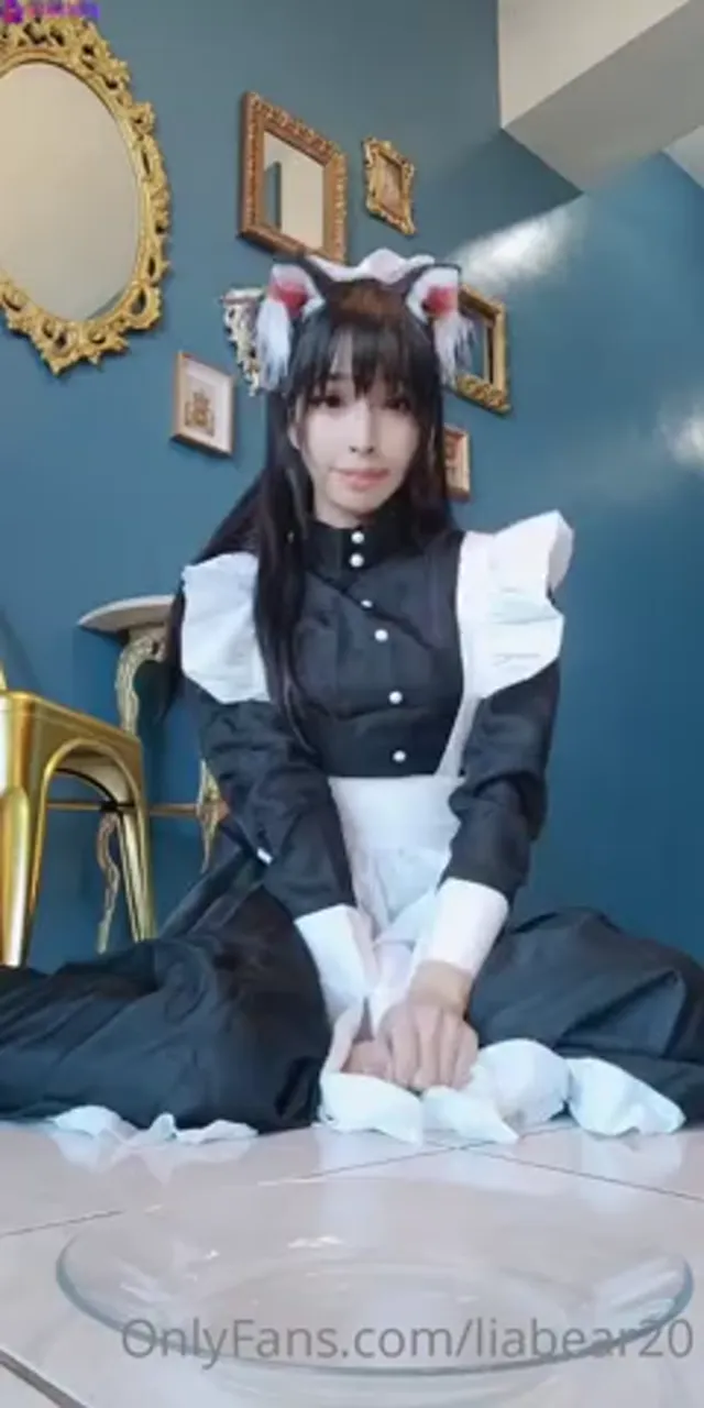 Neko LiaBear In Maid Costume