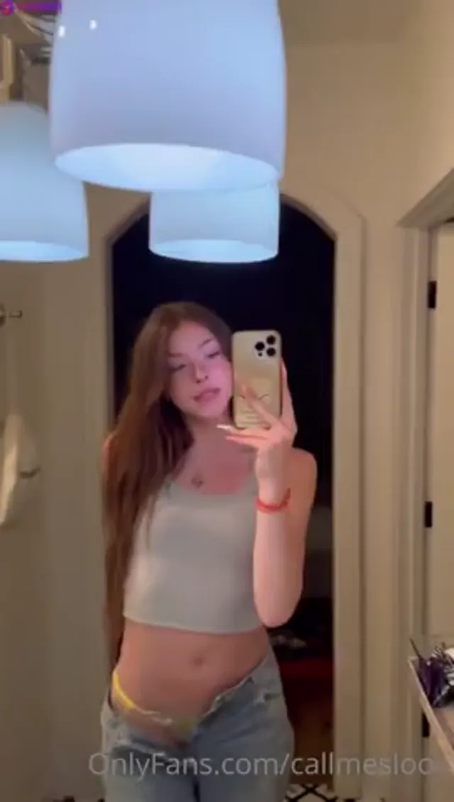 Callmeslooo – Homemade Fucking With Parents Next Room Video