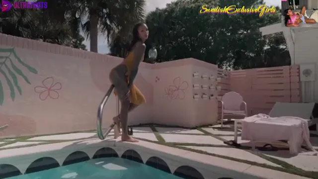 Swedish Tattooed Babe Cleo Kinnaman Naked By The Pool Sexy Striptease