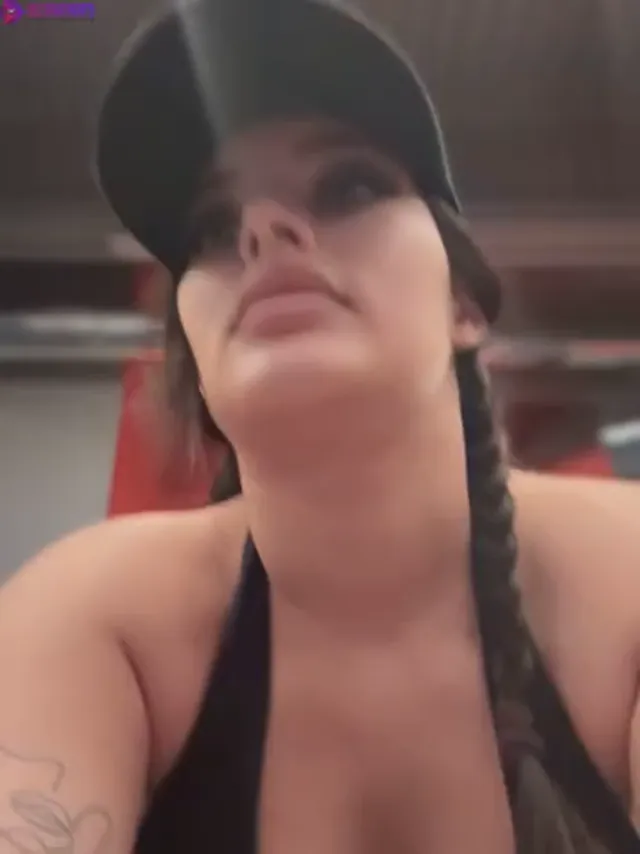 Swedish Camgirl MissBellNoire Sexy Workout Big Tits