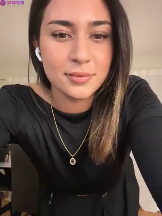 Swedish Camgirl LebanseTeen Part 7 Blowjob On Dragon Dildo & Masturbates Her  Pussy