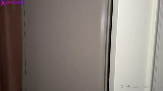 Dainty Wilder And Zoey Luna Fucking Same Dildo