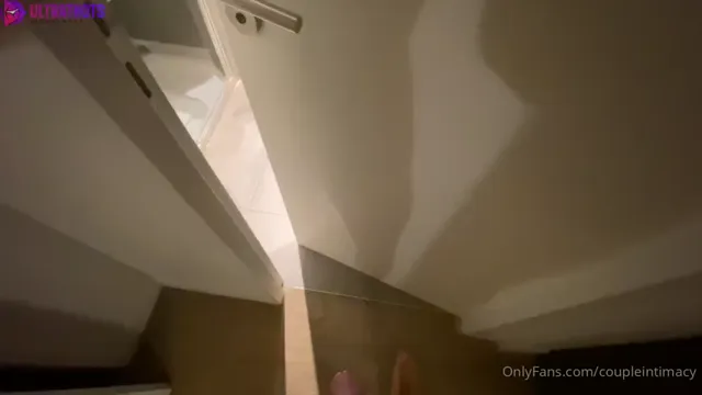 Coupleintimacy – Wife Fucked Before Bed by Big Dick in POV