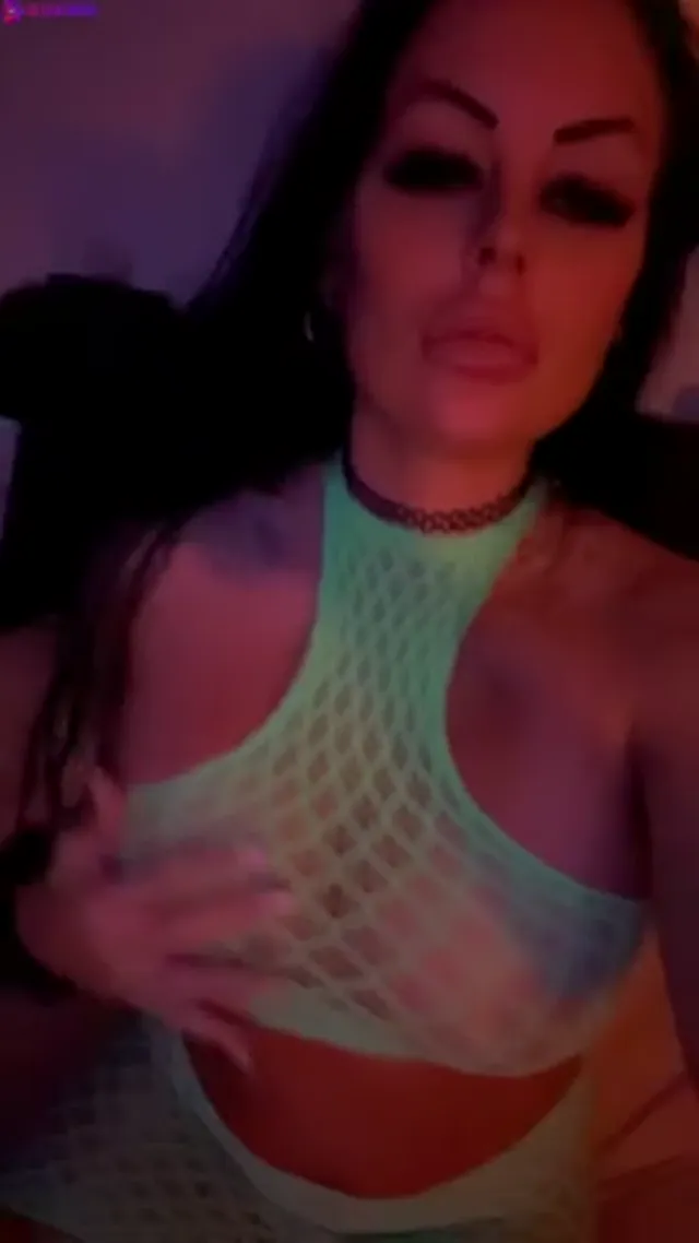 Swedish MissSexy Fingering