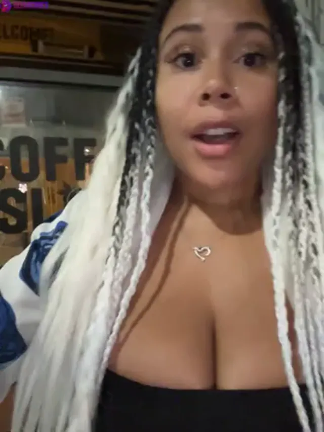 Swedish Ebony Babe Flashing Her Big Sexy Tits In Public At Night Livestream