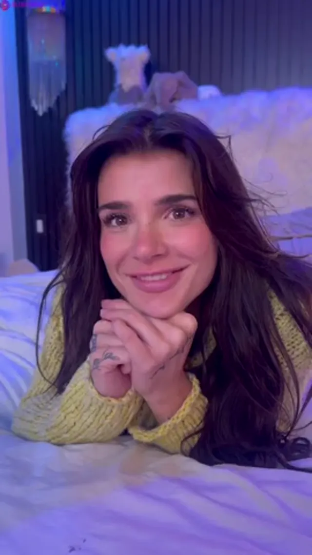 Arikytsya – Naughty Halloween BG Video