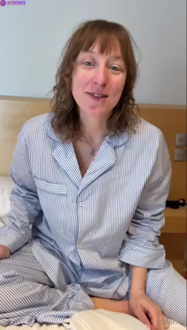 Swedish I-sophie striptease video