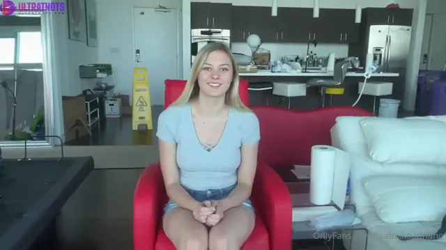 Blonde Amateur First Time Doing Porn