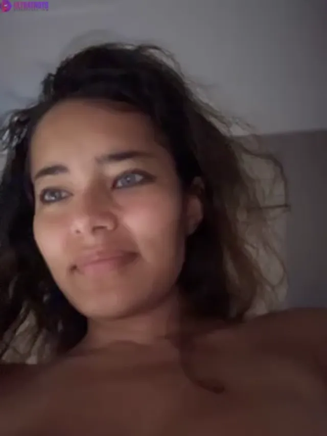 Swedish MistressBelleNoire – Showers Fully Naked And Cleans Her Hot Tight Body