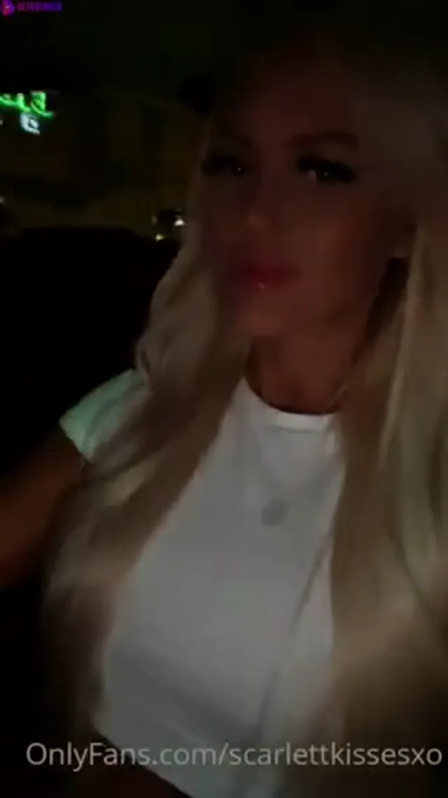 ScarlettKisses Blonde Slut Sucks & Fucks While Driving