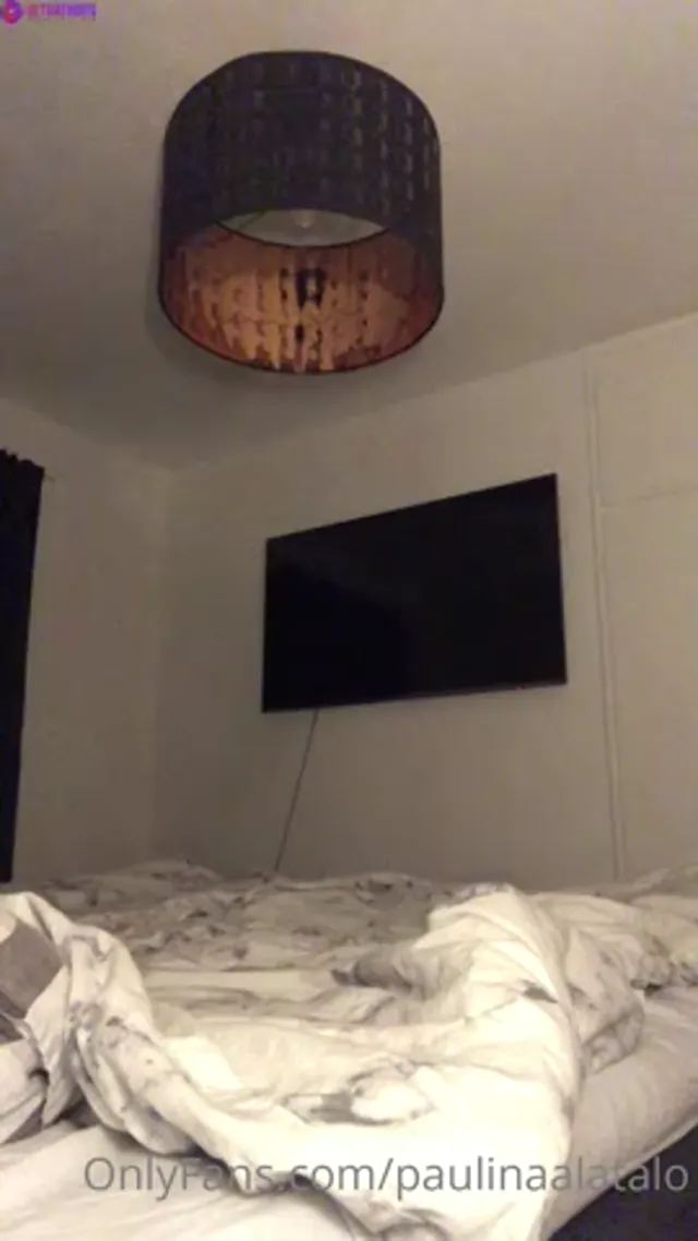 Swedish Paulina Alatalo twerking and showing tits and pussy