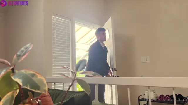 Elly Clutch – Ginger Slut Gets Bent Over And Drilled Hard From Behind