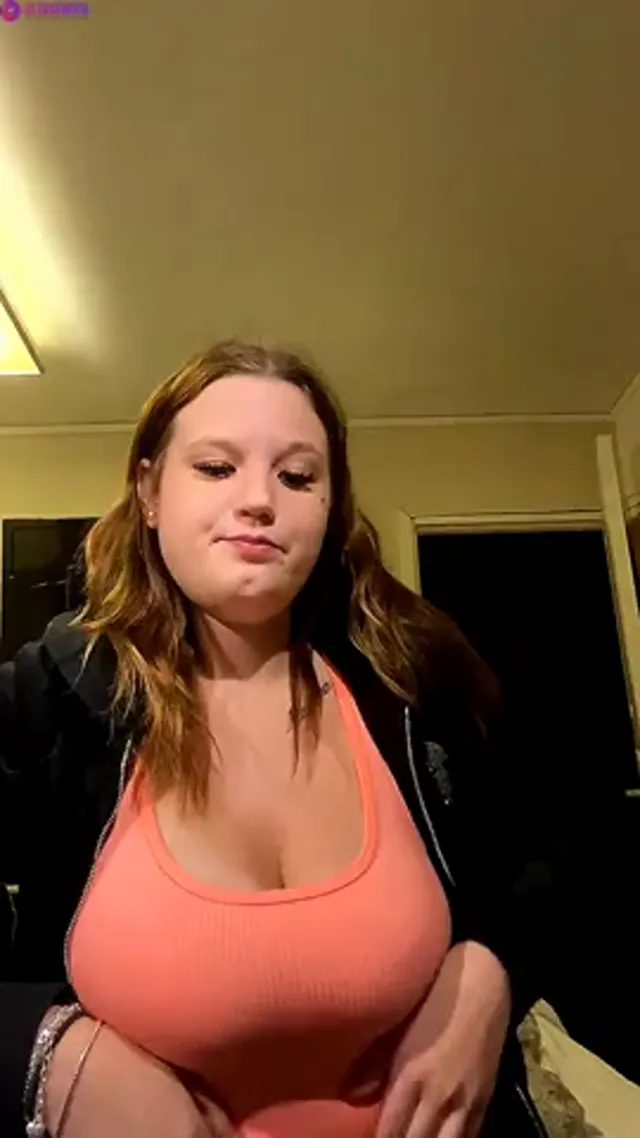 Swedish Sandra Adamsson / queensandra56 showing off 1