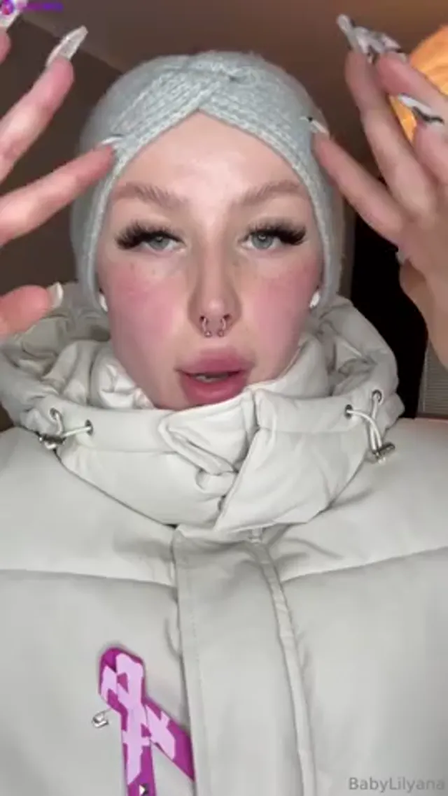 Finnish Babylilyana showoff body