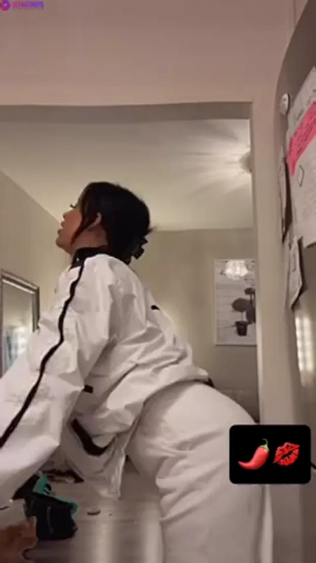 Swedish Natasha Twerking