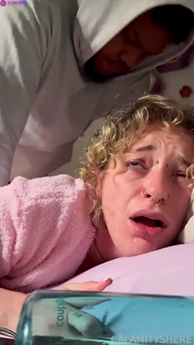 Calamityshere Hardcore Banging Facing The Camera