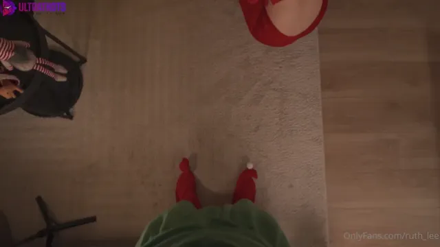 Ruth Lee – Christmas Holiday POV Sextape