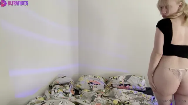 Finnish baddienenna using her vibrator 1