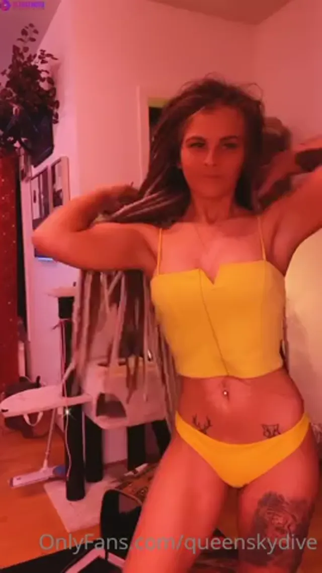 Norwegian Babe QueenSkyDive Flashing Big Tits And Tight Pussy